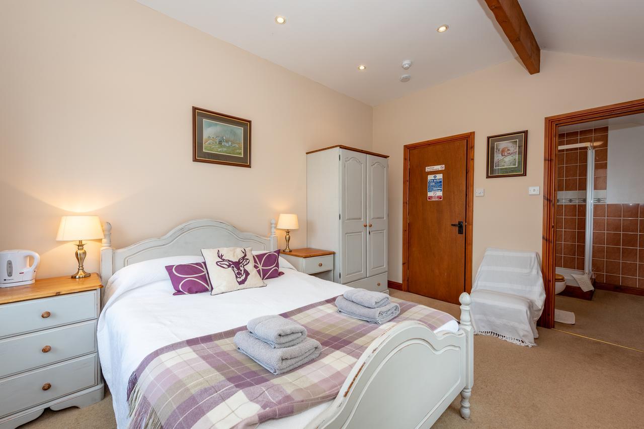 White Hart Inn Bouth Zewnętrze zdjęcie